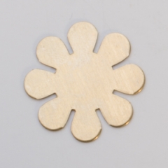 Brass 8-Petal Flower, 24 Gauge, 15/16 Inch, Pack of 144||MET-440.10G