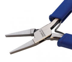 Relentless Ergonomic Plier, Flat Nose, 4-1/2 Inches||PLR-105.00E